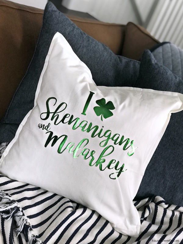 DIY St. Patrick's Day Pillow + Cut File. #cricut #silhouette #cutfile #svg